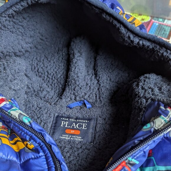Children's Place Blue Cars Pattern Puffer Jacket Boys Kids 3T - Picture 3 of 3